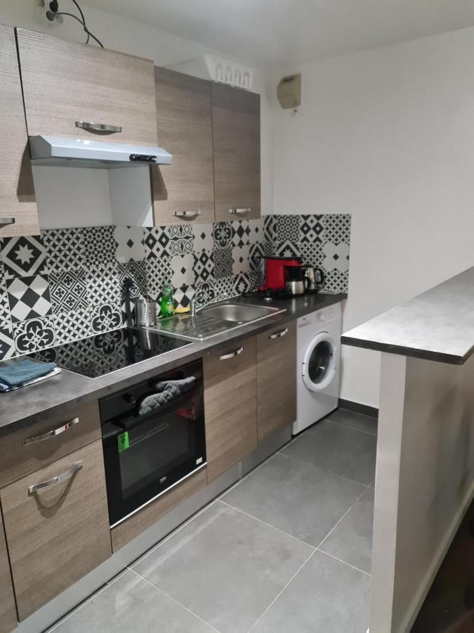 Le Jules Val - Studio Cosy En Residence + Parking + Wi-Fi Evry-Gregy-sur-Yerre Exterior photo